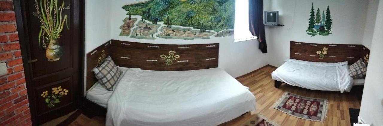 Casa Piscul Lupului Βίλα Pucioasa Εξωτερικό φωτογραφία