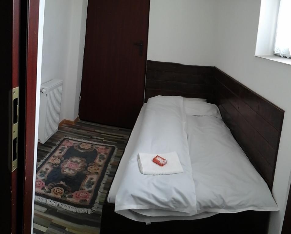 Casa Piscul Lupului Βίλα Pucioasa Εξωτερικό φωτογραφία